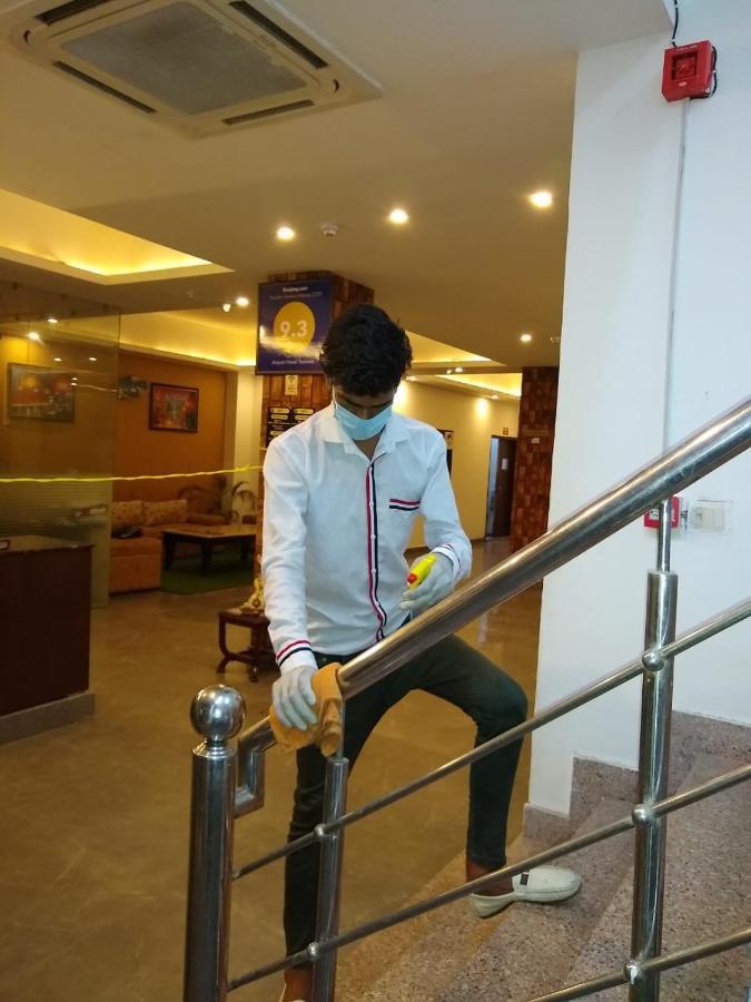 Airport Hotel Tashree New Delhi Buitenkant foto