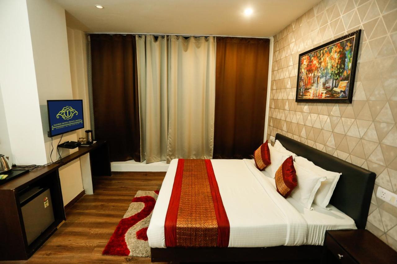 Airport Hotel Tashree New Delhi Buitenkant foto